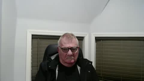 oldguybigd online show from February 2026 04:38:01 AM