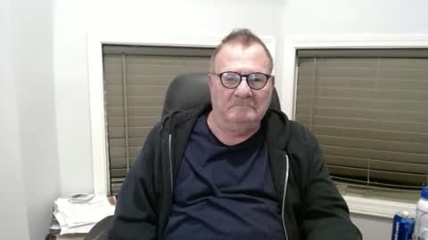 oldguybigd online show from February 2026 03:04:02 AM