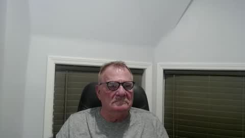 oldguybigd online show from May 2026 03:56:02 AM