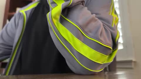 Old Married in LA online show from April 2026 03:28:01 PM