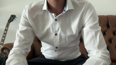 oldschoolgentleman1 online show from June 2026 08:17:01 AM