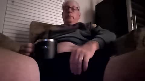 oldsubman online show from March 2026 10:42:02 AM