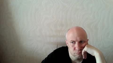 Snapshot of oleg365 chatting on March 2026 10:37:02 AM figaro online show from March 2026 10:37:02 AM