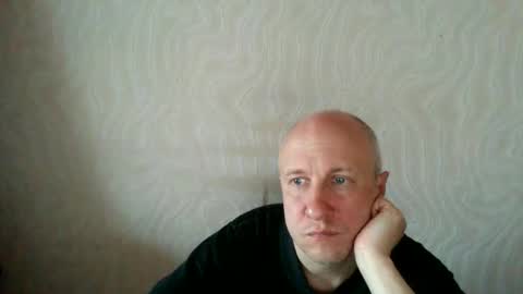 Snapshot of oleg365 chatting on April 2026 12:36:01 PM figaro online show from April 2026 12:36:01 PM