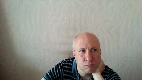 Snapshot of oleg365 chatting on April 2026 10:29:02 AM figaro online show from April 2026 10:29:02 AM