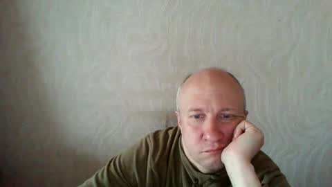 Snapshot of oleg365 chatting on May 2026 05:56:02 AM figaro online show from May 2026 05:56:02 AM