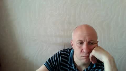 Snapshot of oleg365 chatting on May 2026 10:09:02 AM figaro online show from May 2026 10:09:02 AM