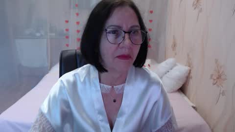 Snapshot of olgahottie chatting on September 2025 11:08:01 PM OlgaHottie online show from September 2025 11:08:01 PM