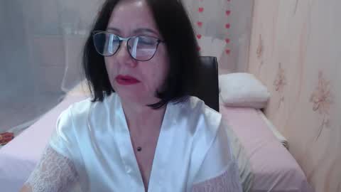 Snapshot of olgahottie chatting on October 2025 11:04:02 PM OlgaHottie online show from October 2025 11:04:02 PM
