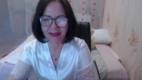 Snapshot of olgahottie chatting on October 2025 11:25:02 PM OlgaHottie online show from October 2025 11:25:02 PM