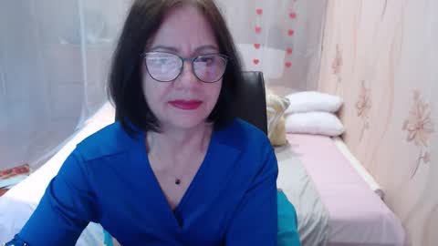 Snapshot of olgahottie chatting on October 2025 11:27:02 PM OlgaHottie online show from October 2025 11:27:02 PM