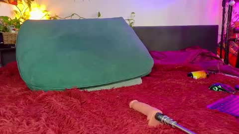 Olive online show from May 2026 02:45:01 PM