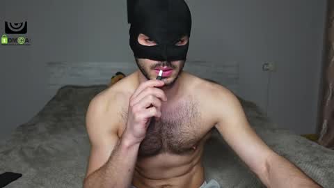 Oliver  Kaen online show from February 2025 03:18:01 PM