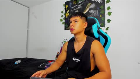 Oliver bray online show from February 2025 02:29:02 AM