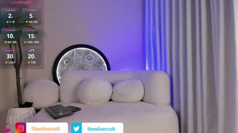 Snapshot of oliver_colt__ chatting on May 2026 09:09:02 PM oliver_colt__ online show from May 2026 09:09:02 PM