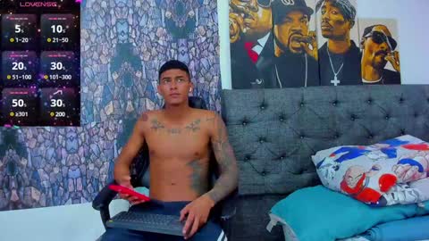 Snapshot of oliver_smith_2 chatting on February 2025 05:59:01 PM oliver_smith_2 online show from February 2025 05:59:01 PM