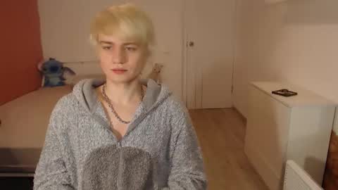 Oliver online show from December 2025 01:45:01 AM