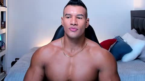 oliver_tommy online show from September 2025 01:51:02 AM