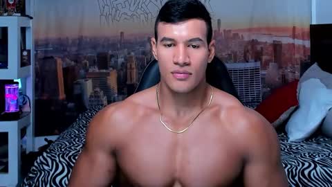 oliver_tommy online show from October 2025 01:26:02 AM