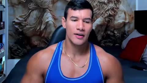 oliver_tommy online show from October 2025 12:04:02 PM