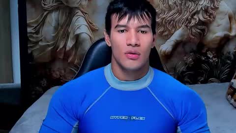 oliver_tommy online show from November 2025 01:22:02 PM