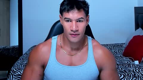 oliver_tommy online show from January 2026 11:47:02 AM