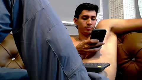 Snapshot of oliverbennet chatting on December 2024 12:08:02 AM Oliver bennet online show from December 2024 12:08:02 AM