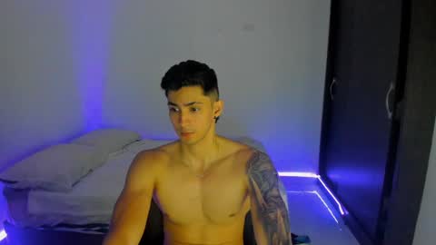 Snapshot of oliverbennet chatting on January 2025 10:34:01 PM Oliver bennet online show from January 2025 10:34:01 PM