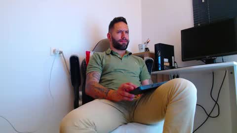 oliver online show from January 2026 05:27:02 PM