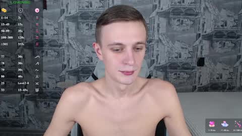 Snapshot of oliverfresh chatting on May 2026 09:36:01 AM Oliver online show from May 2026 09:36:01 AM