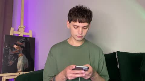 Snapshot of oliverlawrence chatting on May 2026 06:01:02 PM oliverlawrence online show from May 2026 06:01:02 PM
