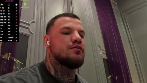 OliverSport online show from November 2025 11:02:01 AM