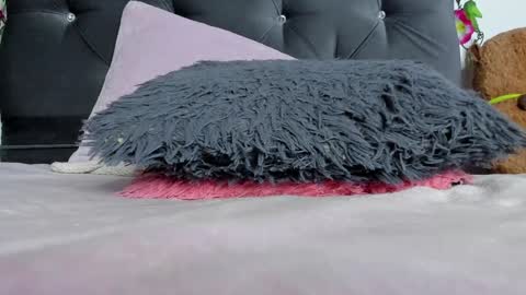 ..................................... 500 am- 1200 pm GMT-5 online show from January 2025 03:27:02 AM