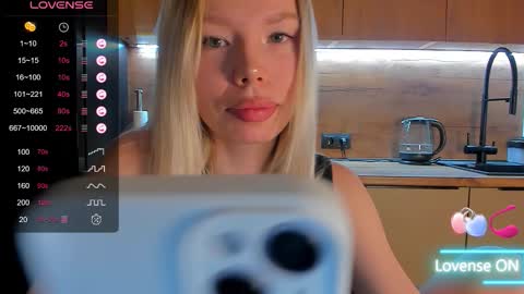 Olivia 3 online show from February 2026 09:29:01 PM