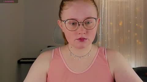 Olivia Date online show from September 2025 11:21:01 AM