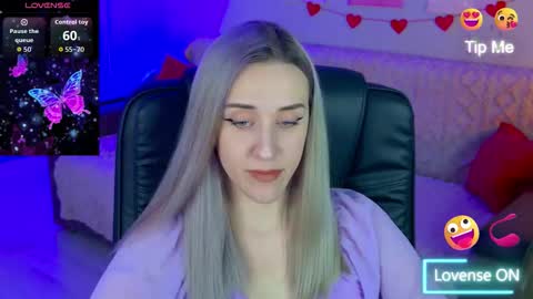 Snapshot of olivia_daze chatting on September 2025 08:25:02 PM olivia_daze online show from September 2025 08:25:02 PM