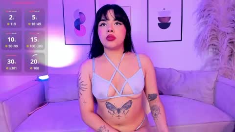 Snapshot of olivia_dluxe chatting on June 2026 02:06:02 PM olivia_dluxe online show from June 2026 02:06:02 PM