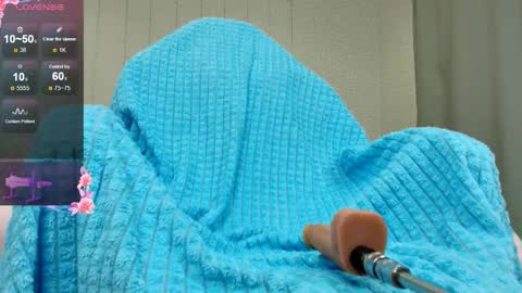 Olivia Hi guys Follow me  online show from January 2026 12:16:01 AM