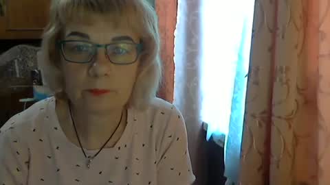 Snapshot of olivia_mia25 chatting on May 2026 08:33:02 AM Olivia Mia online show from May 2026 08:33:02 AM