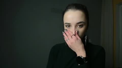 Olivia online show from January 2025 06:44:01 PM