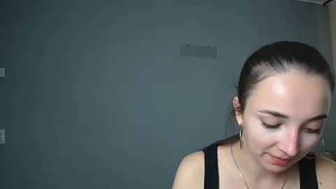 Olivia online show from September 2025 09:31:02 AM