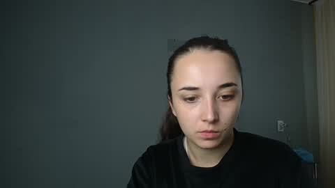 Olivia online show from September 2025 10:05:02 AM