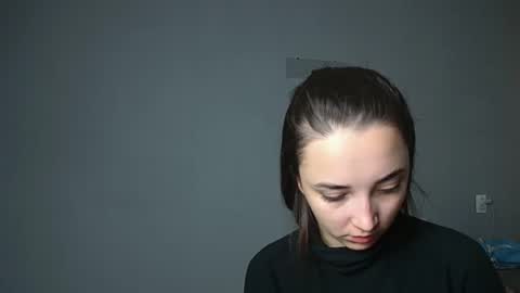 Olivia online show from September 2025 09:58:02 AM