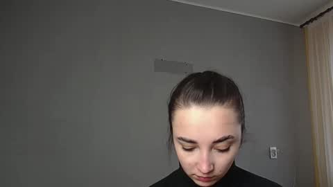 Olivia online show from March 2026 09:47:01 AM