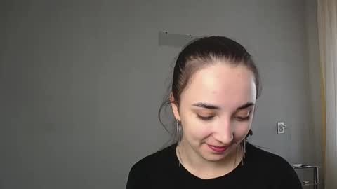 Olivia online show from April 2026 11:36:01 AM