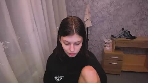 Olivia online show from January 2025 04:47:02 AM