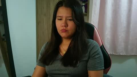 Olivia online show from April 2026 12:10:01 PM