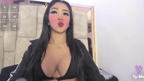 Olivia Evangelista online show from March 2026 01:49:03 AM