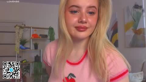 Olivia online show from October 2025 02:42:02 AM