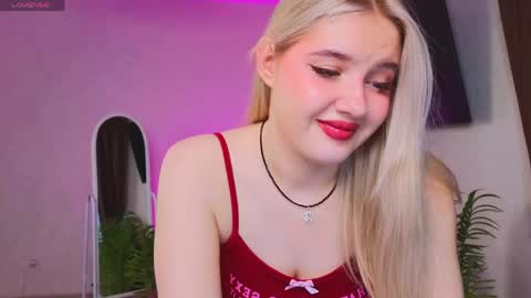 Olivia online show from April 2026 06:19:01 AM